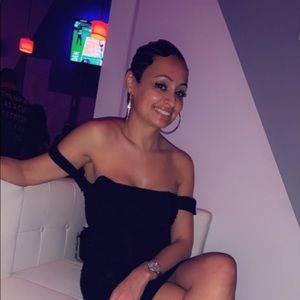 Meet your Posher, Leslie